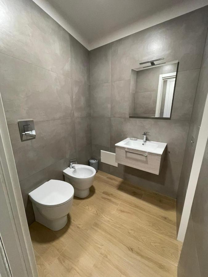 Notti O' Tunn Luxury Rooms In Centro Geraci Siculo Luaran gambar