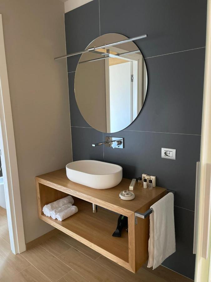 Notti O' Tunn Luxury Rooms In Centro Geraci Siculo Luaran gambar