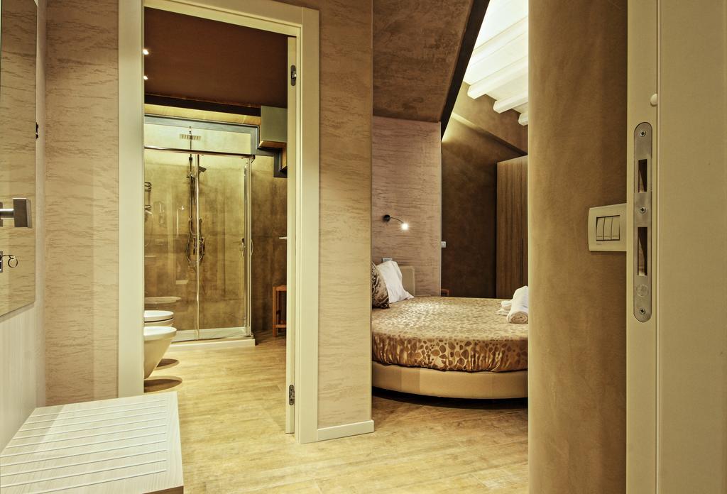 Notti O' Tunn Luxury Rooms In Centro Geraci Siculo Luaran gambar