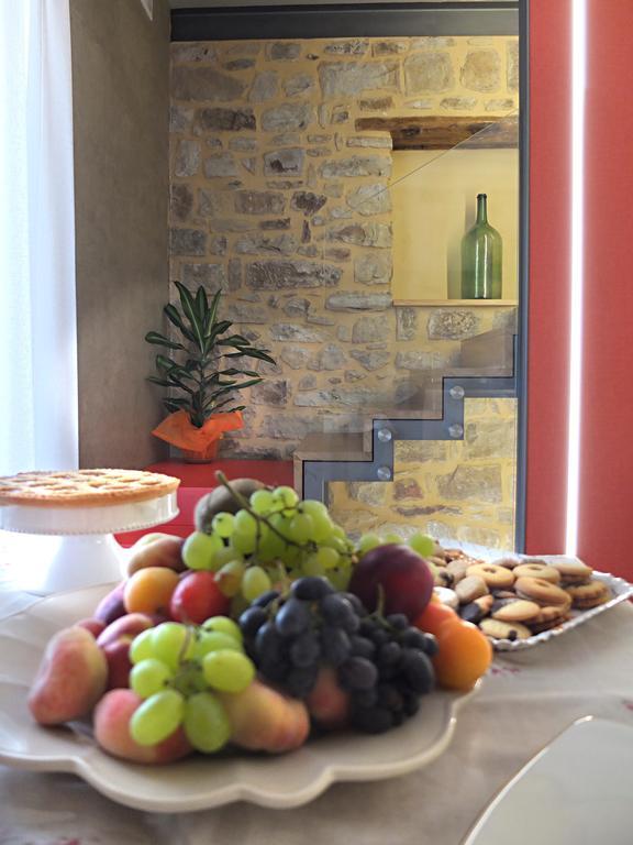Notti O' Tunn Luxury Rooms In Centro Geraci Siculo Luaran gambar